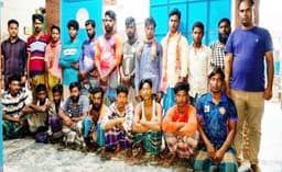 হিজলার মেঘনায় জাটকা নিধনবিরোধী অভিযানে ১৯ জেলে আটক