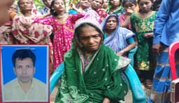 আমার বুকের ধনরে আইনা দেন - প্রবাসীর মায়ের আর্তনাদ 