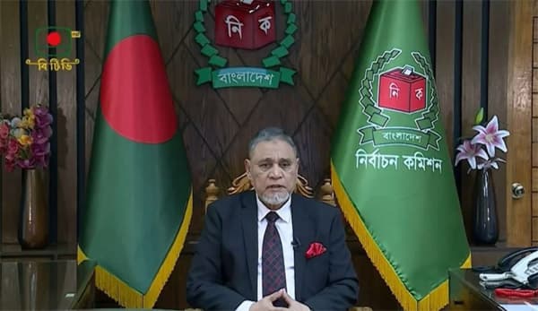 আজ জাতির উদ্দেশে ভাষণ দেবেন সিইসি