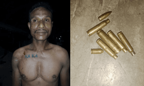 টেকনাফ রোহিঙ্গা ক্যাম্পে রাতভর অস্ত্রের তান্ডব