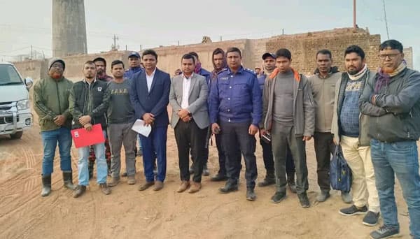 সিরাজগঞ্জে অবৈধ ৯ ইটভাটায় ১৮ লাখ ১০ হাজার টাকা জরিমানা