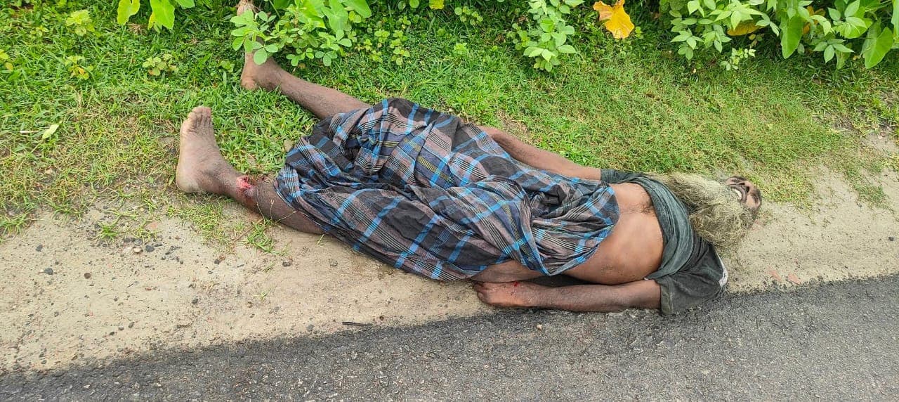 সড়কের পাশে অজ্ঞাত ব্যক্তির মরদেহ উদ্ধার