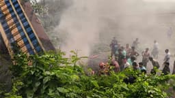 কুষ্টিয়া বাইপাসে পাথরবোঝাই ট্রাক উল্টে দুইজন নিহত
