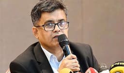 নিষিদ্ধ আওয়ামী লীগের কর্মসূচি প্রতিরোধে কঠোর অবস্থান সরকারের