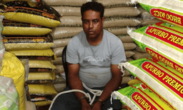 সিরাজগঞ্জ থেকে লুট হওয়া চাউল ট্রাকসহ কালিয়াকৈরে উদ্ধার