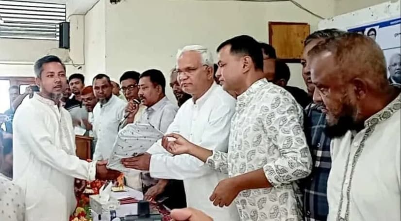 ঘোড়াঘাটে তিন ইউপি সদস্যের বিএনপিতে যোগদান
