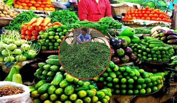 শীতের সবজি বাজারে আসার আগেই চড়া দাম, টমেটো ২০০ টাকা