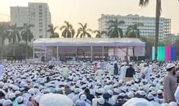 হেফাজতে ইসলামের মহাসমাবেশ: চার দফা দাবিতে হাজারো নেতাকর্মীর ঢল