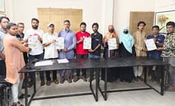 নওগাঁয় সাহিত্য নির্ভর পত্রিকা "পুষ্প কেতন" এর লোগো উন্মোচন