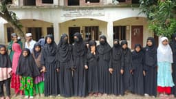 কালকিনিতে বোনের ইভটিজিং রোধে বাধা দেয়ায় ভাইকে মারধর ও হত্যার হুমকি