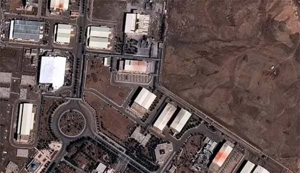 ইরানের ইউরেনিয়াম জব্দে কমান্ডো পাঠাচ্ছে যুক্তরাষ্ট্র-ইসরায়েল!