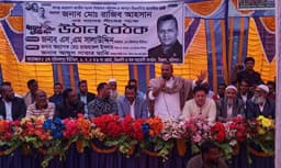 হিজলায় রাজিব আহসানের উঠান বৈঠকে জনতার ঢল