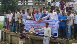 গোপালপুরে ডগাবিলে ৩৭৫কেজি পোনামাছ অবমুক্ত