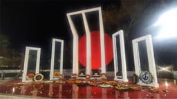 ভাষাশহীদদের স্মরণে শুরু বাঙালির ফেব্রুয়ারি