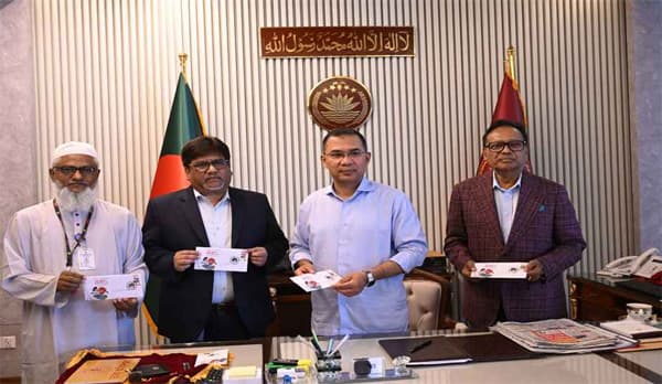 স্বাধীনতা দিবসে স্মারক ডাকটিকিট উন্মোচন করলেন প্রধানমন্ত্রী