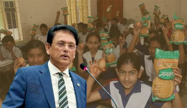 মিড-ডে মিলে অনিয়ম ঠেকাতে কুপন পদ্ধতি চালুর চিন্তা