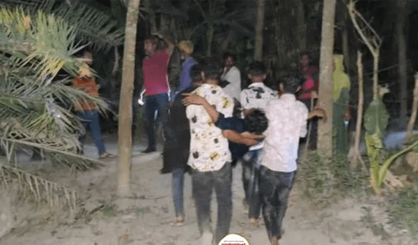 ভিজিএফ কার্ড নিয়ে শৈলকুপায় রক্তক্ষয়ী সংঘর্ষ, আহত অন্তত ৫০ 