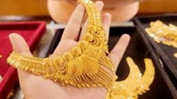 ইতিহাসে সর্বোচ্চ দামে পৌঁছাল দেশের সোনা