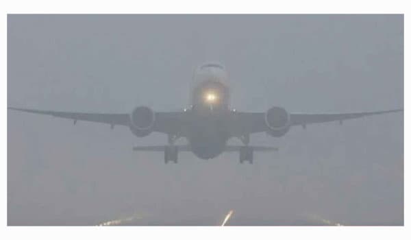 ঘন কুয়াশায় ঢাকায় নামতে পারেনি আন্তর্জাতিক দশ ফ্লাইট