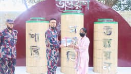 পানছড়িতে কলেজ শিক্ষার্থীদের মাঝে বিজিবির শিক্ষা সামগ্রী বিতরণ