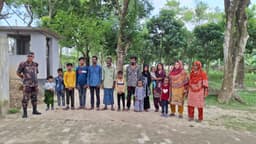 বিরামপুর সীমান্ত দিয়ে নারী-শিশুসহ ১৫ বাংলাদেশিকে ঠেলে পাঠালো বিএসএফ