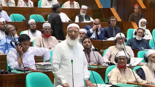 সংসদে রুমিন ফারহানার বক্তব্য ঘিরে আচরণে ক্ষোভ বিরোধী নেতার