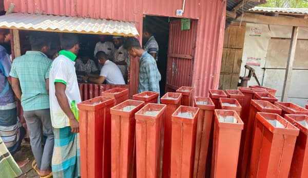 মহিপুরে নিষেধাজ্ঞা ভেঙে বরফকল চালু, মালিককে ৩ মাসের কারাদণ্ড