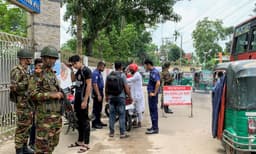 যানজট নিরসনে কুমিল্লা-সিলেট মহাসড়কে যৌথবাহিনীর অভিযান