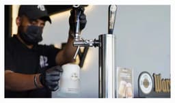 সৌদিতে আরও দুই অ্যালকোহল স্টোর খুলতে প্রস্তুতি