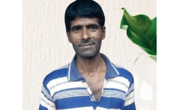 নোয়াখালীতে ট্রাক্টর চাপায় ব্যবসায়ীর মৃত্যু