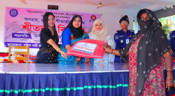 খাগড়াছড়িতে শীতার্তদের পাশে পুনাক, মানবিক উদ্যোগ