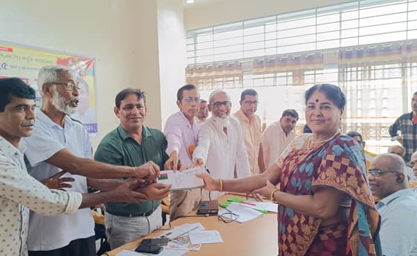 তারা ফ্যাসিস্টদের প্রতিষ্ঠিত করার জন্য পিআর চাচ্ছেন:  আনিসুর রহমান খোকন