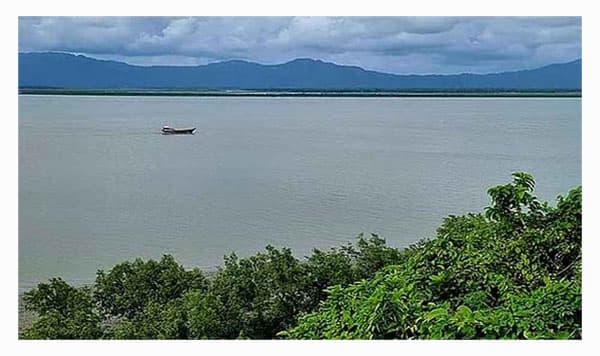 রাখাইন থেকে ভেসে এলো বিস্ফোরণের শব্দ, আতঙ্ক সীমান্তজুড়ে