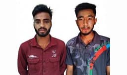 চুরি করতে গিয়ে গৃহবধূকে হত্যা: দুই আসামি গ্রেফতার