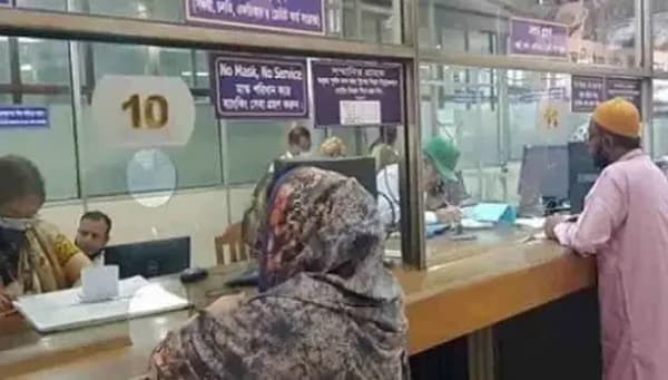 সাত দিনের ছুটি শেষে কর্মচাঞ্চল্যে ফিরছে দেশ