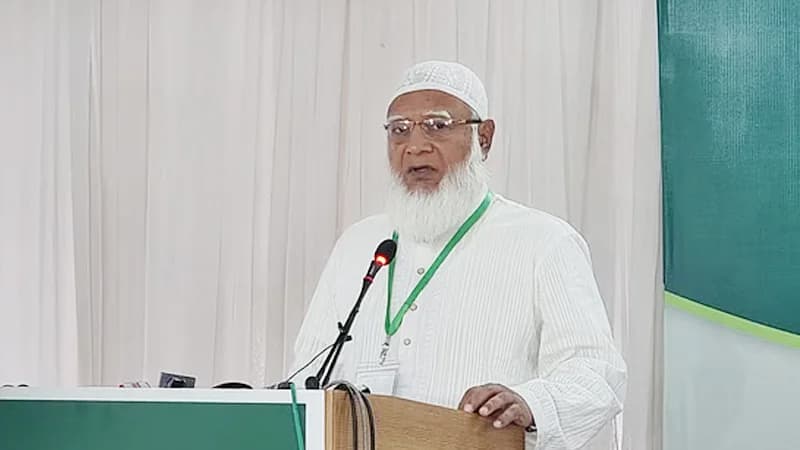 সেনাবাহিনী বিতর্কিত হলে রাষ্ট্র বিপদে পড়বে : জামায়াত আমির