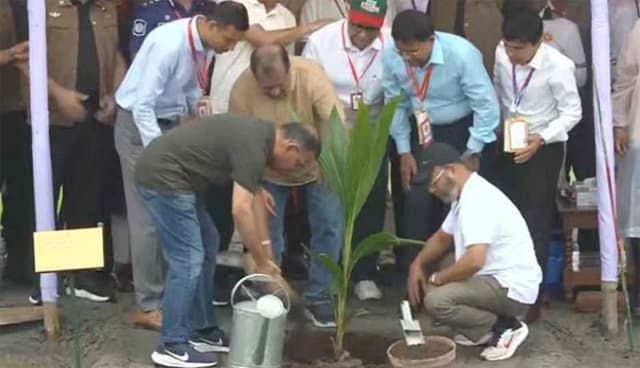 পাঁচ বছরে পঁচিশ কোটি গাছ লাগানো হবে: প্রধানমন্ত্রী