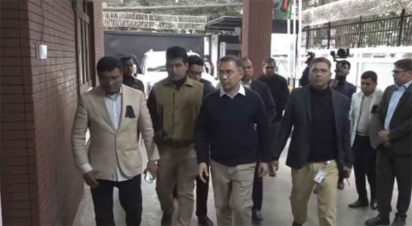 গুলশানে বিএনপির নির্বাচন প্রস্তুতি বৈঠকে তারেক রহমান