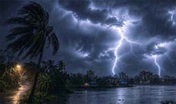 মৌসুমি বায়ুর প্রভাবে দেশজুড়ে বাড়ছে ভারী বৃষ্টির শঙ্কা