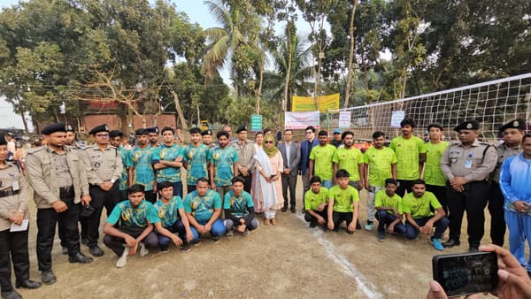 রাজবাড়ীতে মাদকবিরোধী ভলিবল টুর্নামেন্ট অনুষ্ঠিত