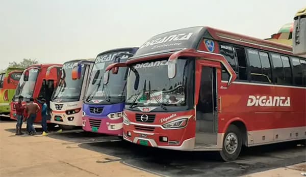 জ্বালানি তেলের মূল্যবৃদ্ধি: বাস ভাড়া পুনর্নির্ধারণে সিদ্ধান্ত আজ