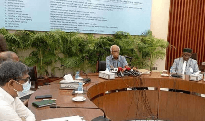 একনেকে ৮ হাজার কোটি টাকার ১২ প্রকল্প অনুমোদন, আটকে গেল ‘জুলাই শহীদদের আবাসন’