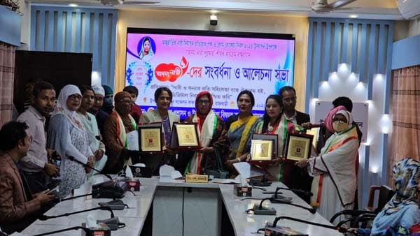 গোয়ালন্দে বেগম রোকেয়া দিবসে ৫ অদম্য নারীকে সংবর্ধনা