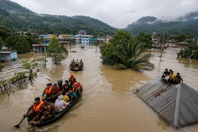 চট্টগ্রাম বিভাগে বন্যা ও পাহাড়ধসে প্রাণহানি বেড়ে ৩৯, ক্ষতিগ্রস্ত প্রায় সাড়ে ৯ লাখ মানুষ