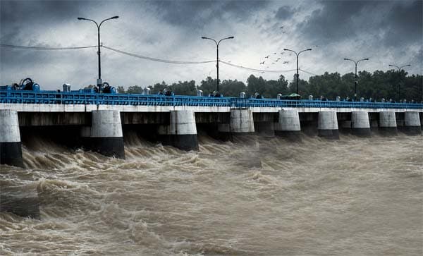 বিপৎসীমার কাছাকাছি তিস্তা, নিম্নাঞ্চলে বন্যার শঙ্কা আরও বাড়ছে