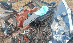 দিনাজপুরে ট্রাক-মাইক্রোবাস সংঘর্ষে প্রাণ গেল ৩ জনের