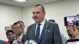 নির্বাচনে যুক্তরাষ্ট্র নিরপেক্ষ থাকবে: মার্কিন রাষ্ট্রদূত