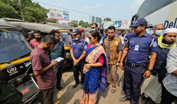 ইউএনওকে যাত্রী ভেবে অতিরিক্ত ভাড়া দাবি, অত:পর...