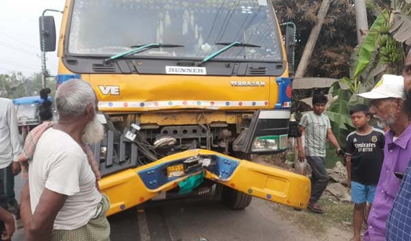ছুটিতে দেশে এসে ট্রাকচাপায় নিহত প্রবাসী যুবক