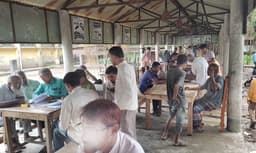ঠাকুরগাঁওয়ে দলিল লেখার নামে চাঁদাবাজির রাজত্ব! ক্ষুব্ধ জনতা
